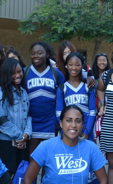 Group of high school students visiting West LA College